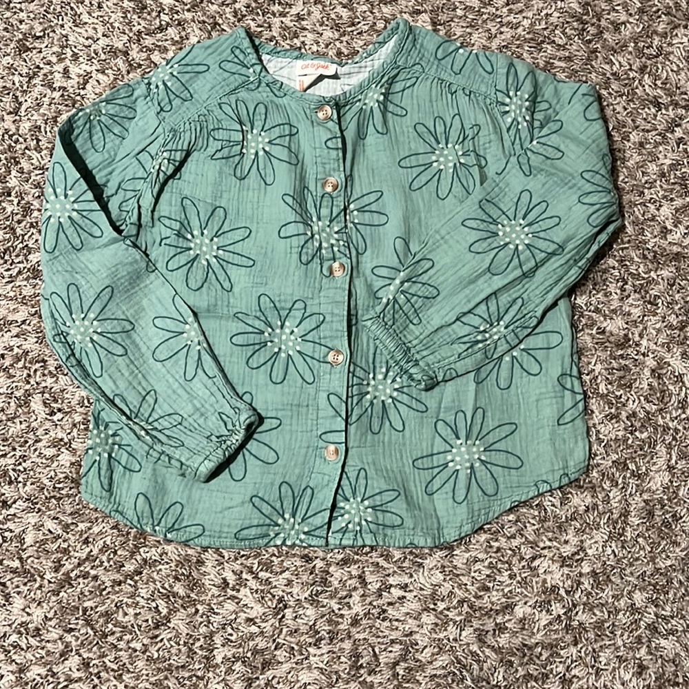 Cat and jack adorable button blouse